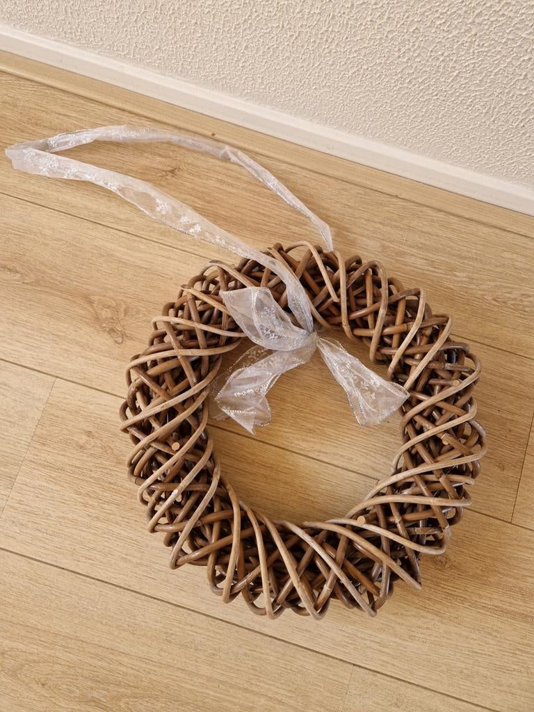 Rotan krans., Ophalen of Verzenden