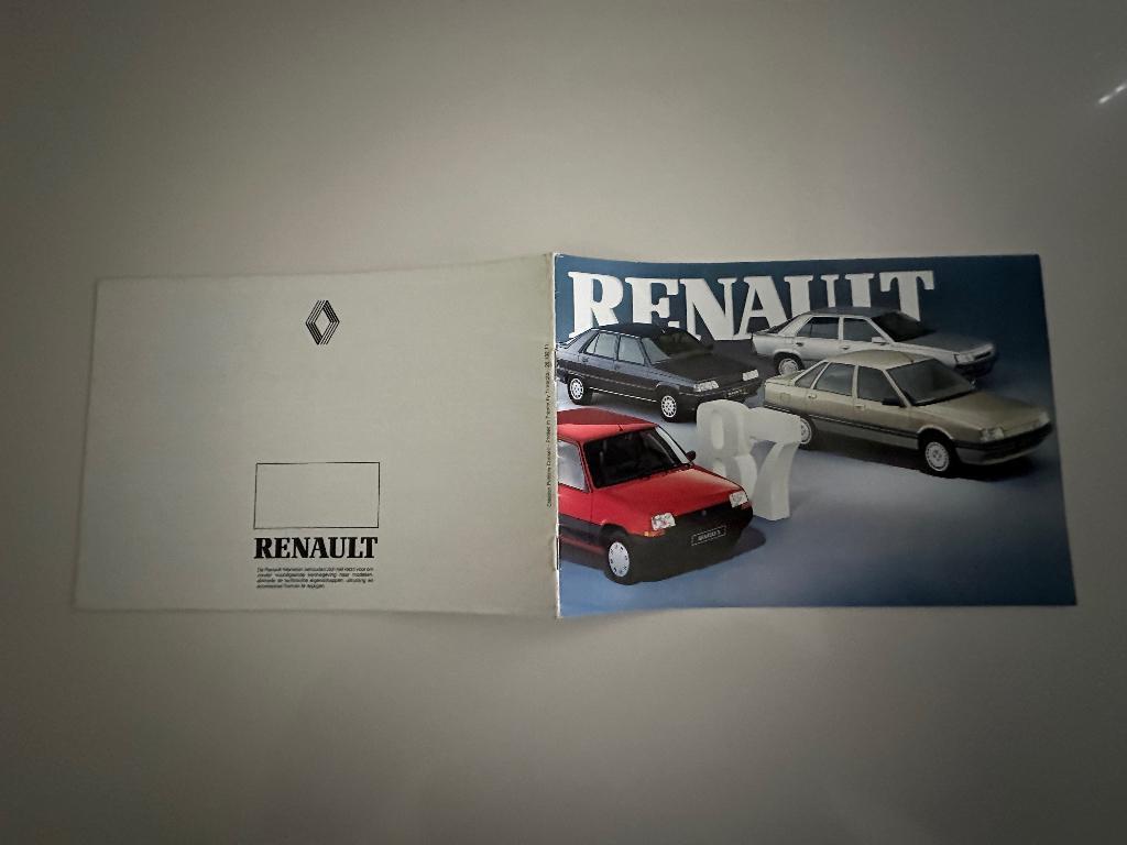 Folder Renault 1987 R5 Gt turbo Alpine R25 R21 R11, Ophalen of Verzenden, Zo goed als nieuw, Renault
