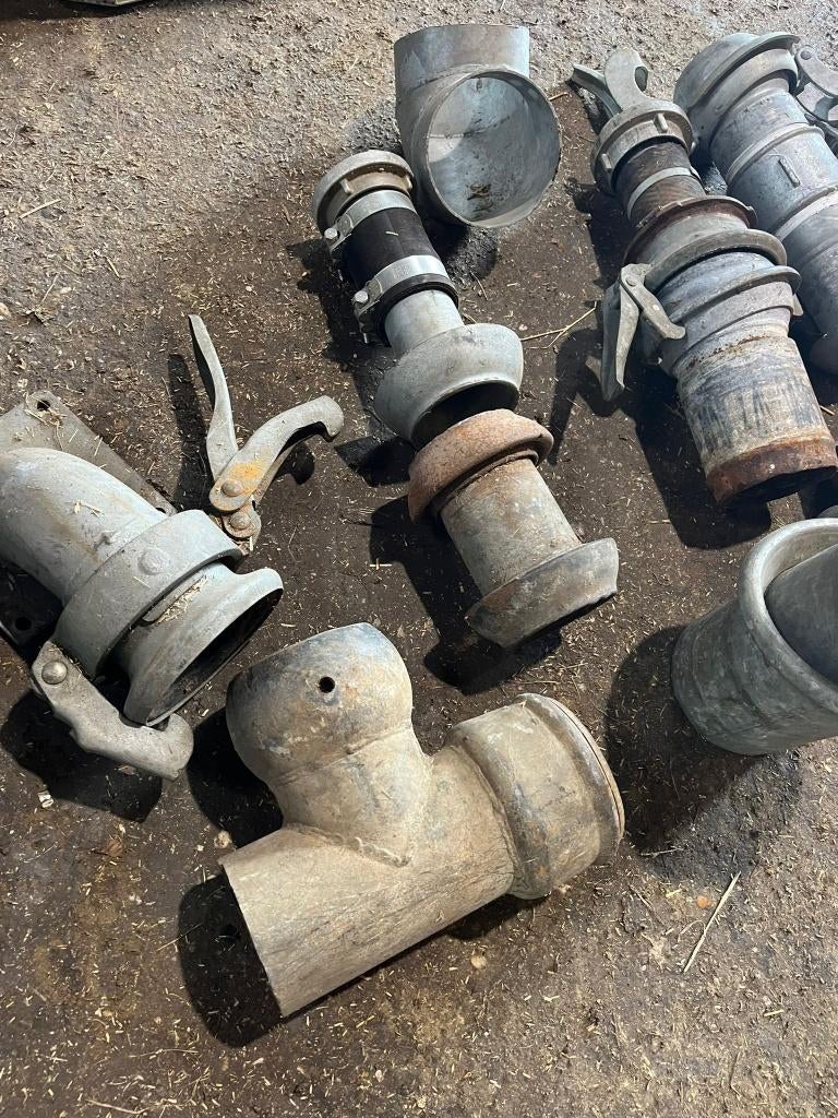 Diverse berging koppelingen en mestkoppelingen