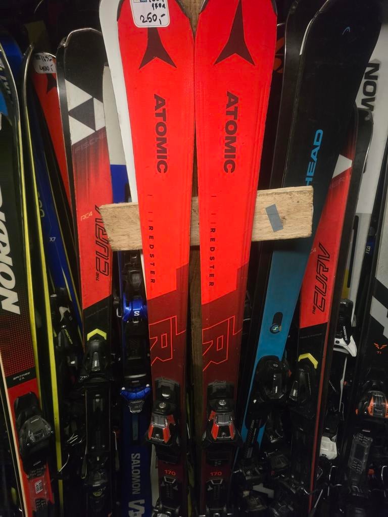 170cm ATOMIC REDSTER TR, Sport en Fitness, Skiën en Langlaufen, 160 tot 180 cm, Ophalen of Verzenden, Zo goed als nieuw, Carve