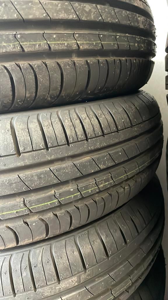 “165 70 14 Hankook. Demo. Puntjes zitten er nog op”, Ophalen, 14 inch, Gebruikt, Band(en)