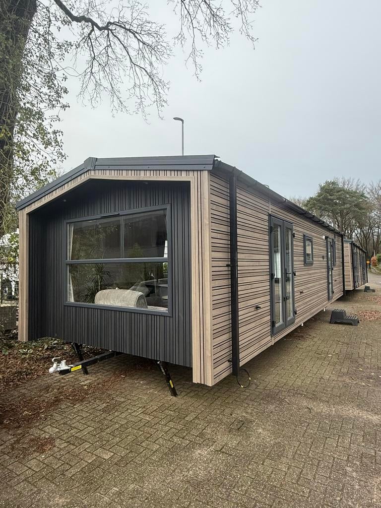 Chalet te koop : Globus 54 Modern 1030x385, Caravans en Kamperen, Stacaravans, tot en met 4, Ophalen of Verzenden
