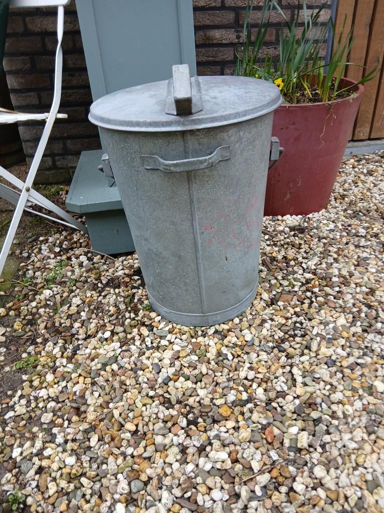Vintage Zinken Afvalemmer met Deksel, Ophalen, Gebruikt
