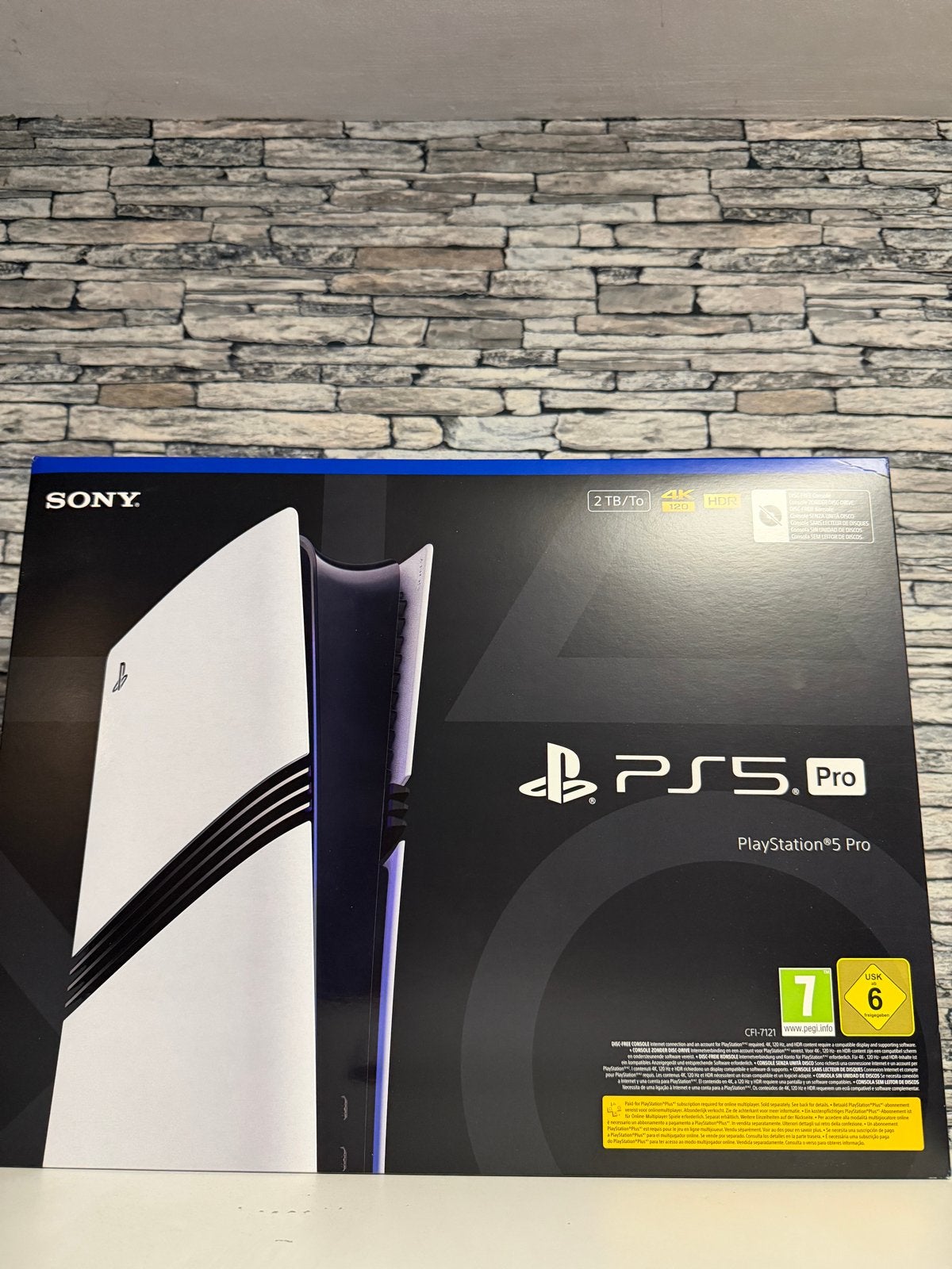 Sony PlayStation 5 Pro - Zo goed als nieuw bon/garantie, Spelcomputers en Games, Ophalen of Verzenden, Zo goed als nieuw, Playstation 5