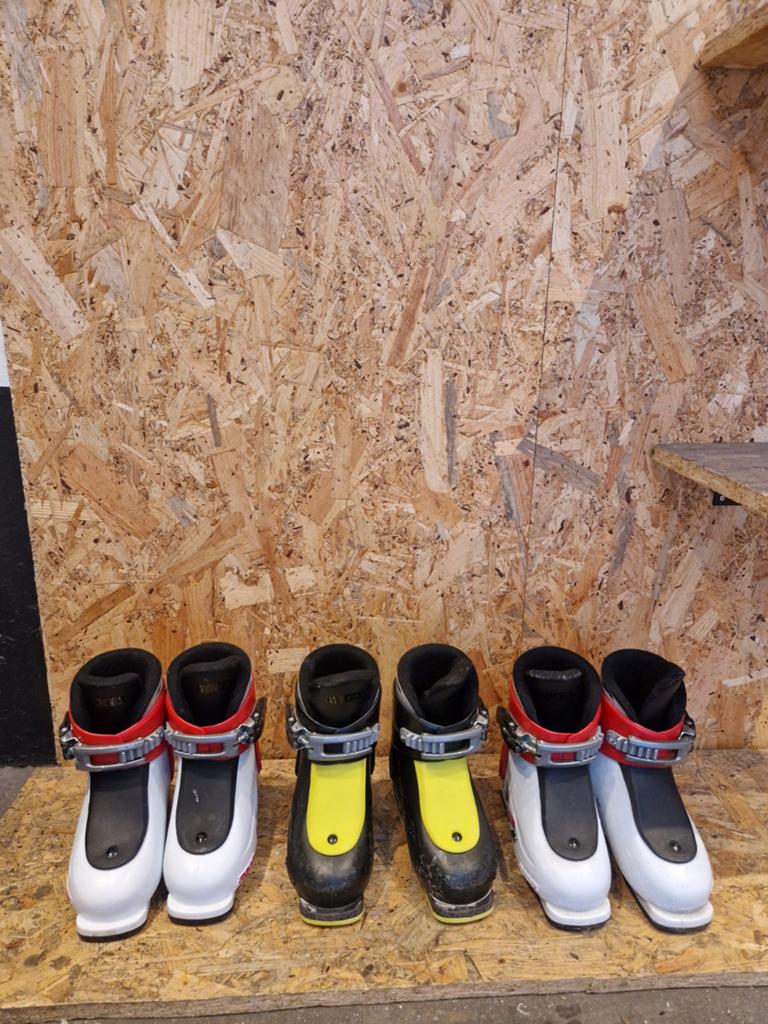 Roces meegroeiende ski schoen maat 25, 26, 27, 28, 29, Overige merken, 100 tot 140 cm, Schoenen, Ophalen of Verzenden