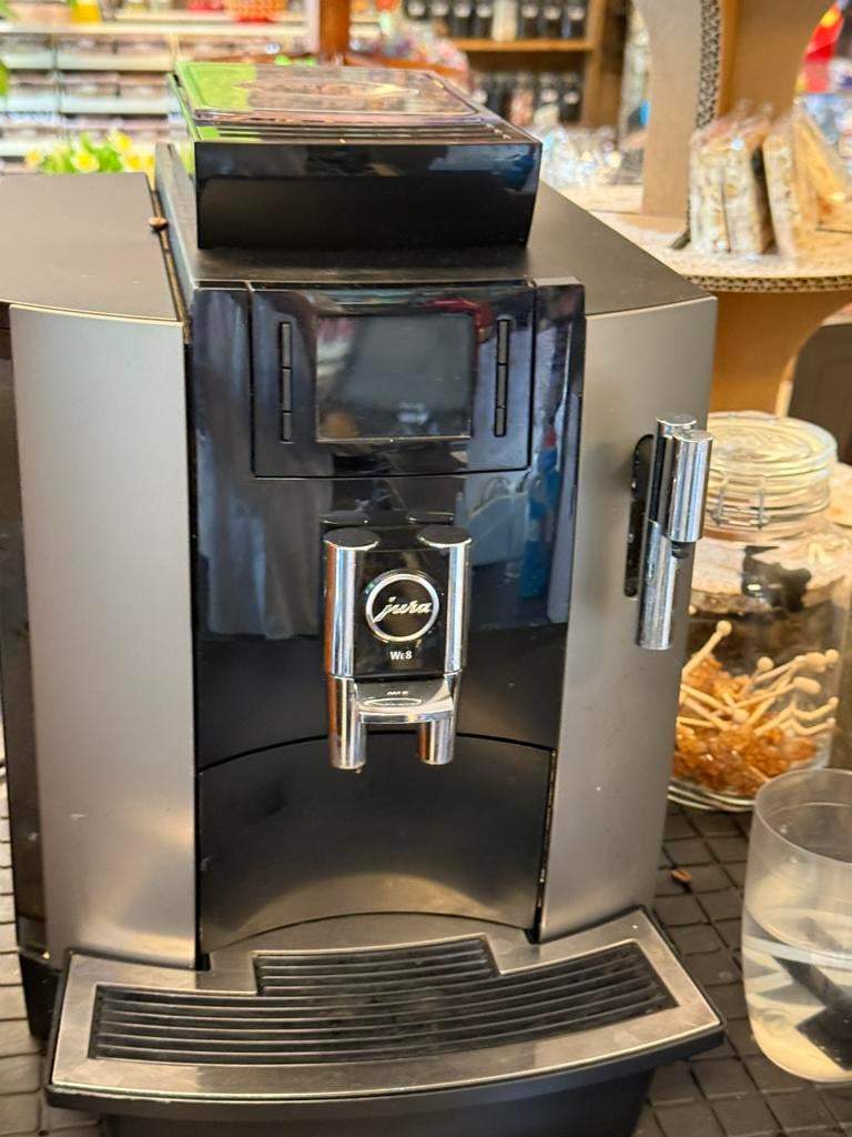 Jura koffiemachine, Ophalen of Verzenden, Zo goed als nieuw, Koffiemachine