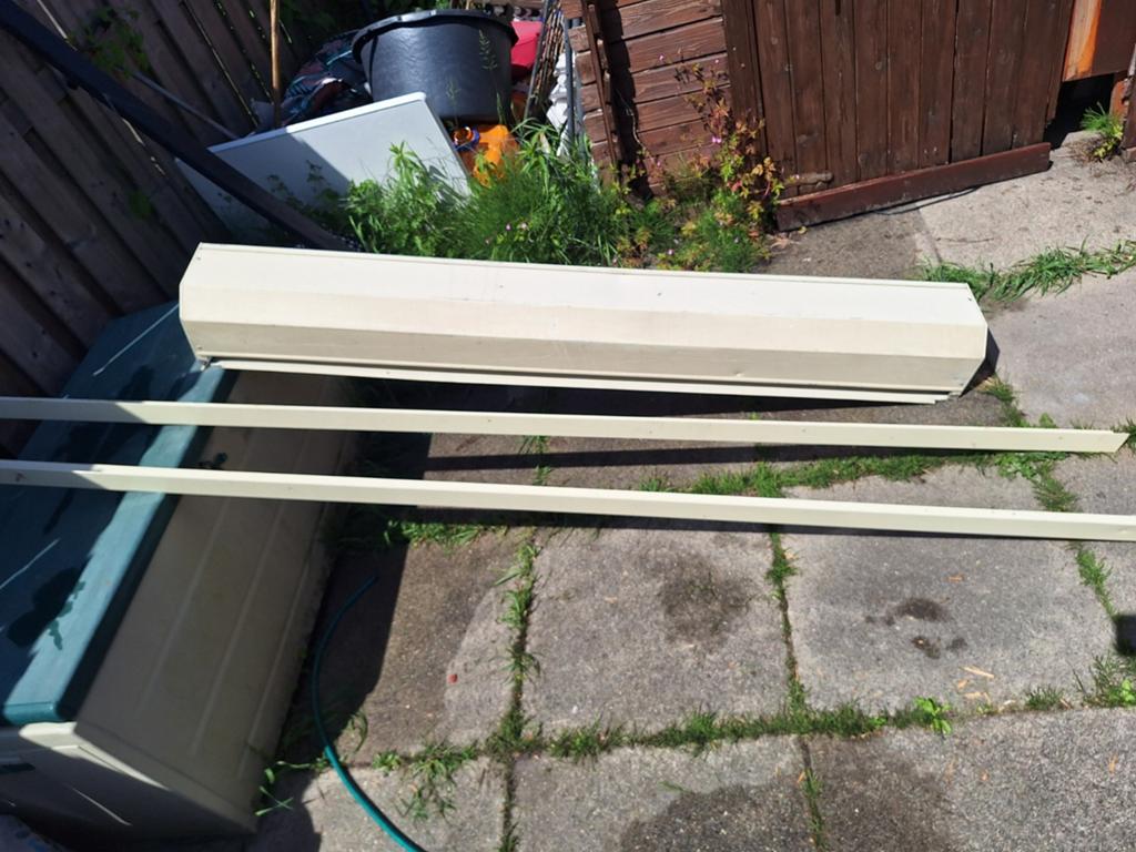 Elektrische rolluik van aluminium (1.80m), Gebruikt, Ophalen of Verzenden, Elektrische bediening, 150 tot 200 cm
