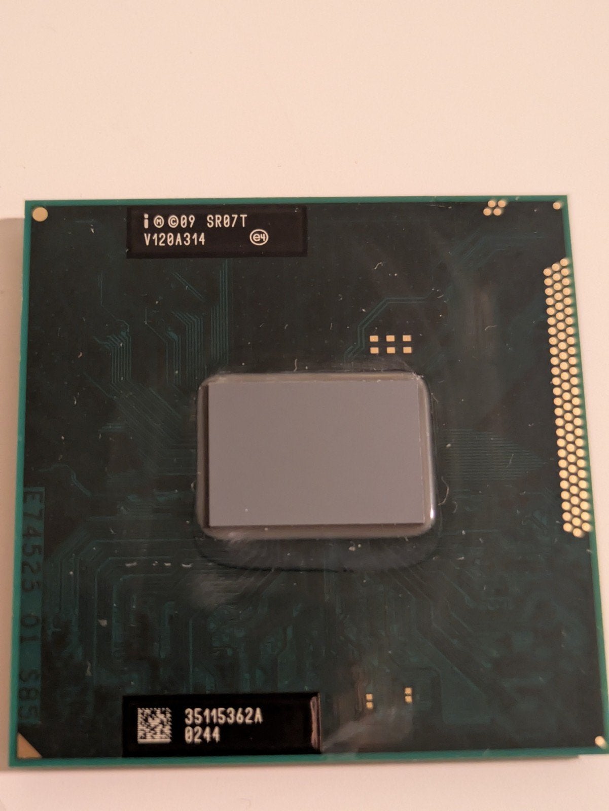 Intel pentium B960 laptop CPU, Computers en Software, Processors, Gebruikt, 2-core, 2 tot 3 Ghz, Ophalen of Verzenden