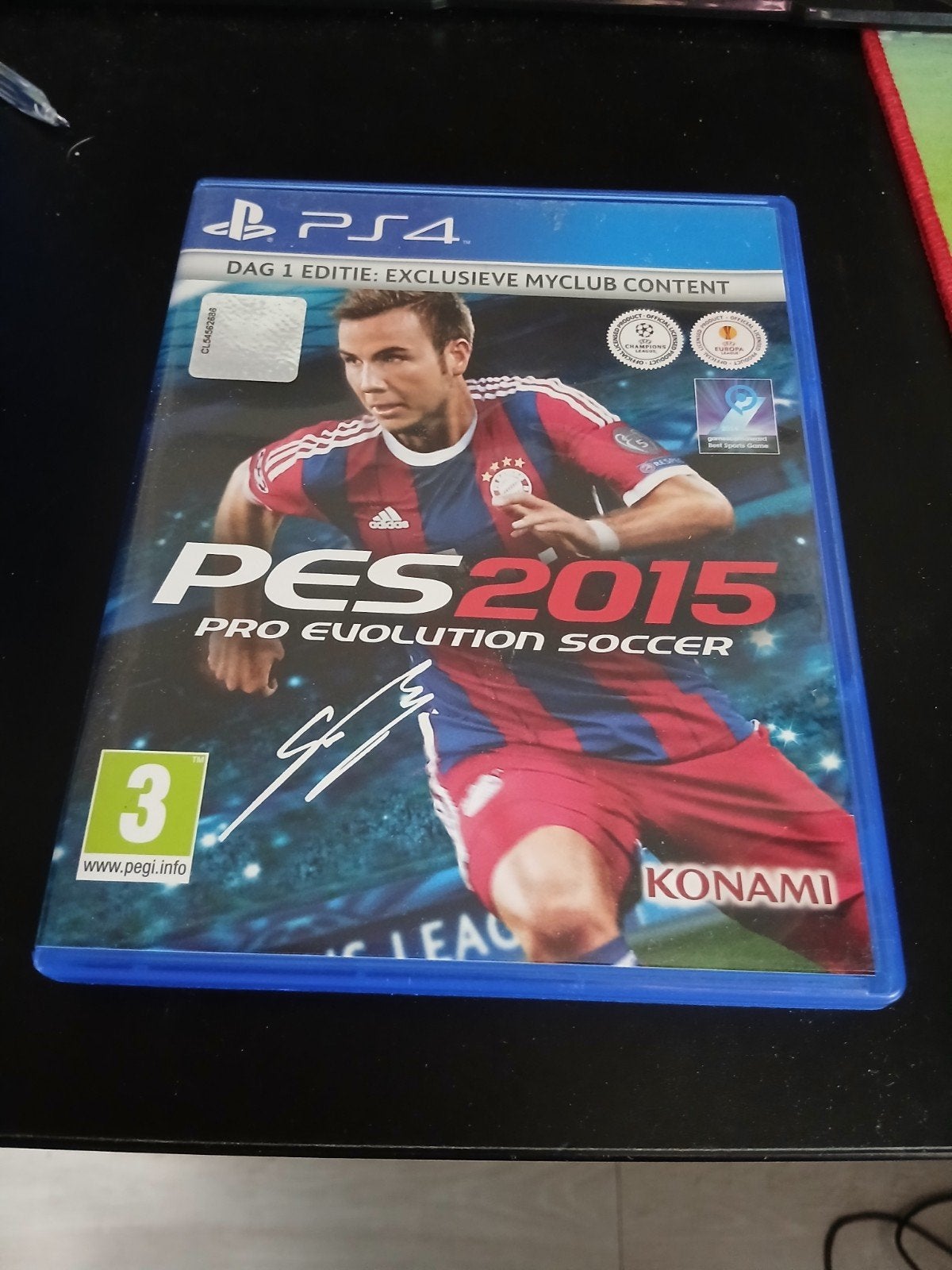 PES 2015 Pro Evolution Soccer PS4 - Dag 1 Editie, Gebruikt, 1 speler, Ophalen of Verzenden, Vanaf 3 jaar