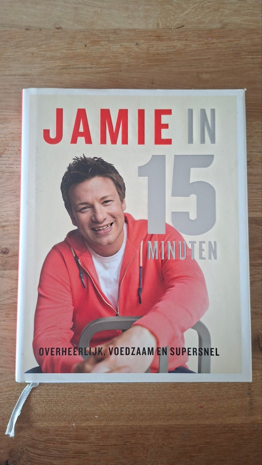 Jamie in 15 Minuten - Overheerlijk, voedzaam en supersnel, Boeken, Voorgerechten en Soepen, Ophalen of Verzenden, Zo goed als nieuw