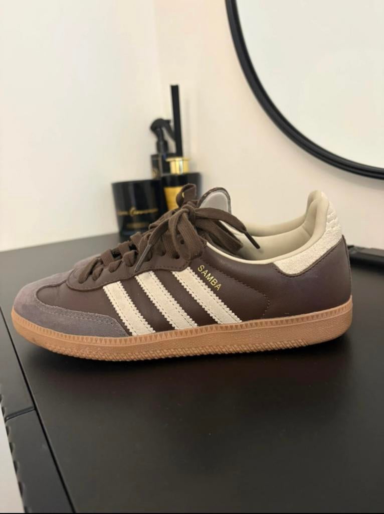 Adidas samba, Ophalen of Verzenden, Zo goed als nieuw, Wit, Sneakers of Gympen