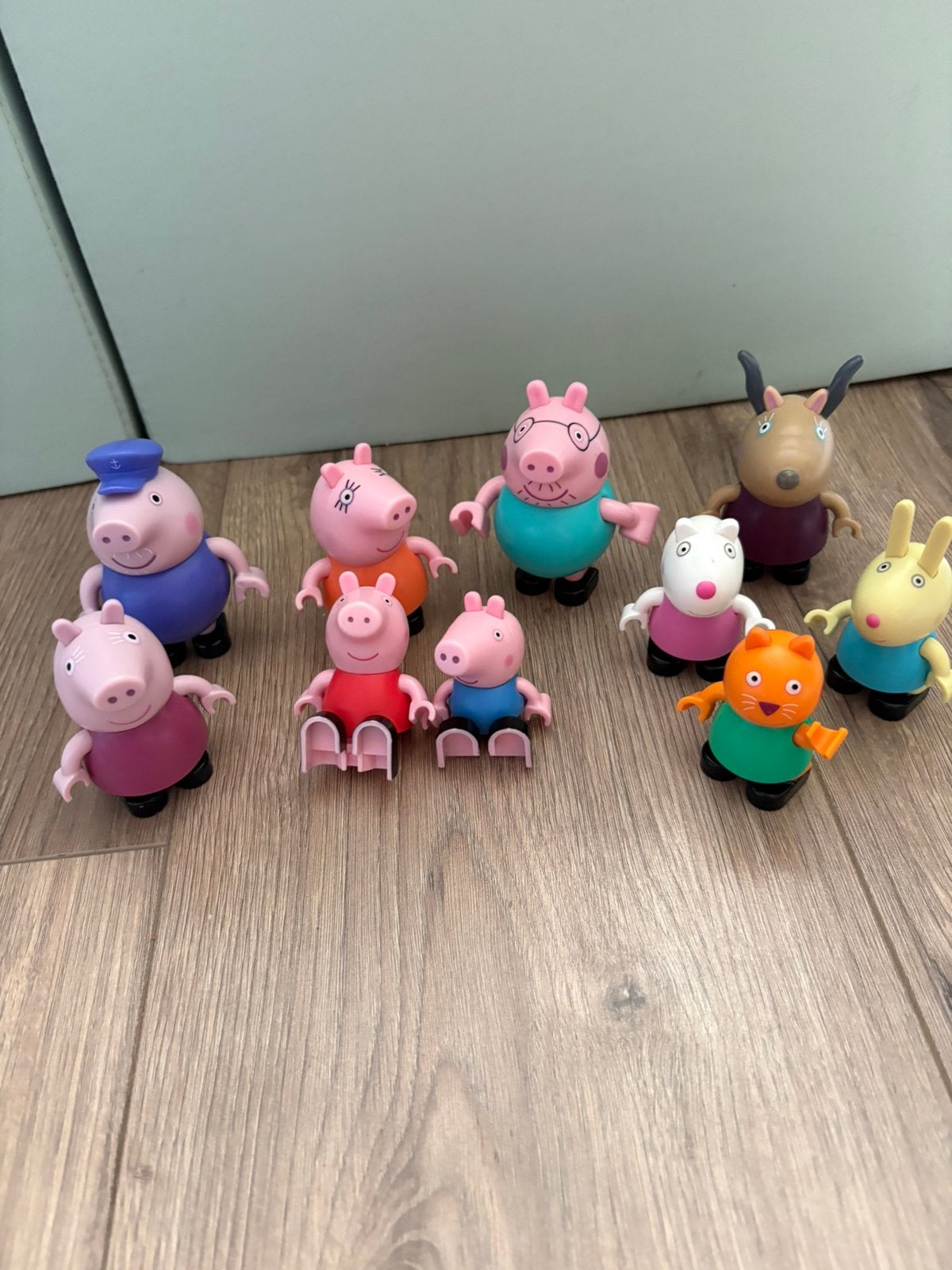 Duplo compatible Peppa Pig poppetjes 10 stuks, Kinderen en Baby's, Speelgoed | Duplo en Lego, Ophalen, Zo goed als nieuw