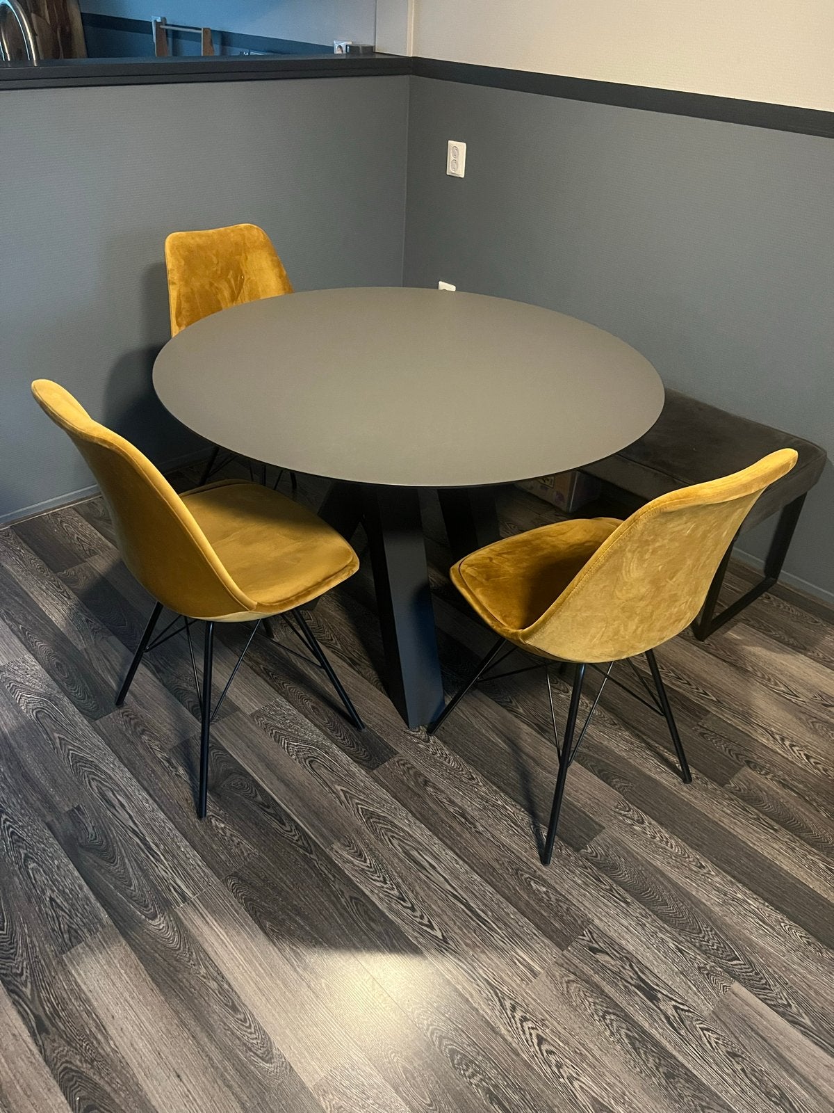 Eettafel Canarias rond + 3 eetkamerstoelen, Ophalen, Overige materialen, 100 tot 150 cm, Rond