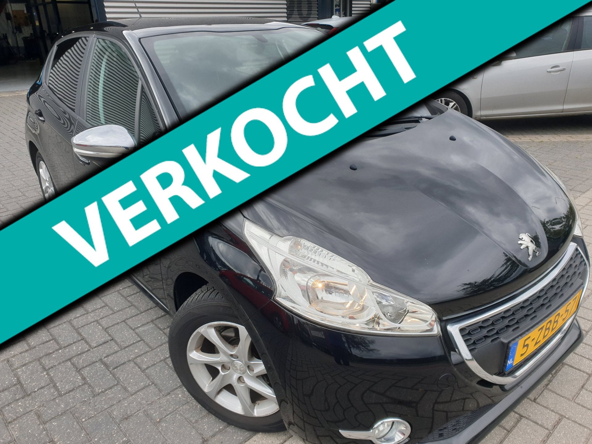 Peugeot 208 1.2 PureTech Style, Auto's, Voorwielaandrijving, Dealer onderhouden, Stof, 1199 cc