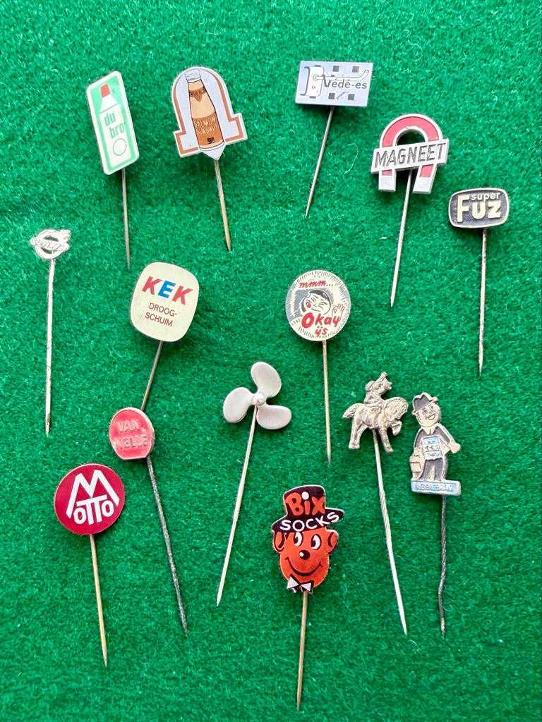 Vintage Reclame Pins - Diverse Merken, Verzamelen, Ophalen of Verzenden, Gebruikt, Gebruiksvoorwerp