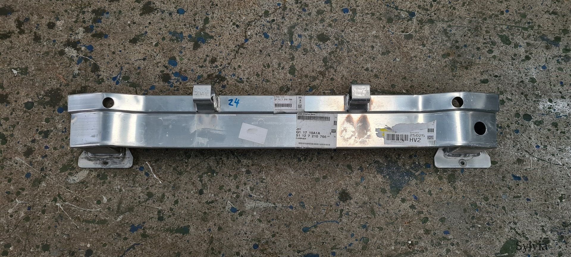 Bumperbalk achter  BMW Z4 E89 7210766 51127210766