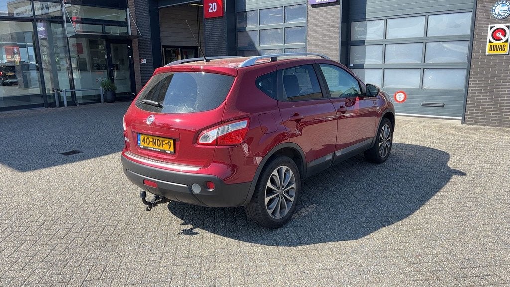 Nissan Qashqai 2.0i 141pk Clima Cruise Navi Panorama Trekhaa, Stof, Gebruikt, Zwart, 4 cilinders