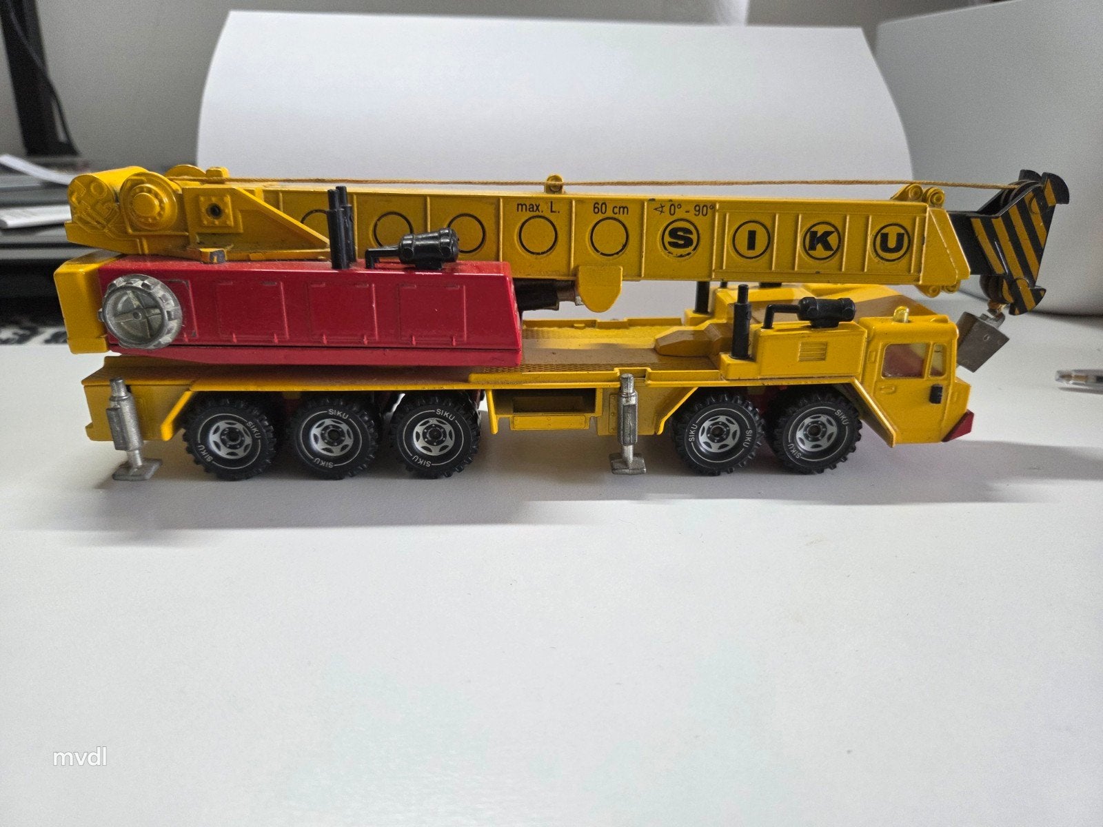 Siku Kraanwagen 4010 - Made in W.-Germany, Ophalen of Verzenden, Zo goed als nieuw, Hijskraan, Tractor of Landbouw, SIKU