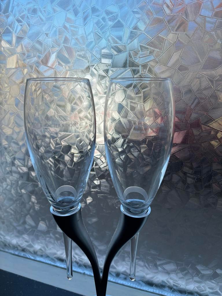 Moët & Chandon glazen met standaard, Ophalen of Verzenden, Zo goed als nieuw, Overige merken, Glas