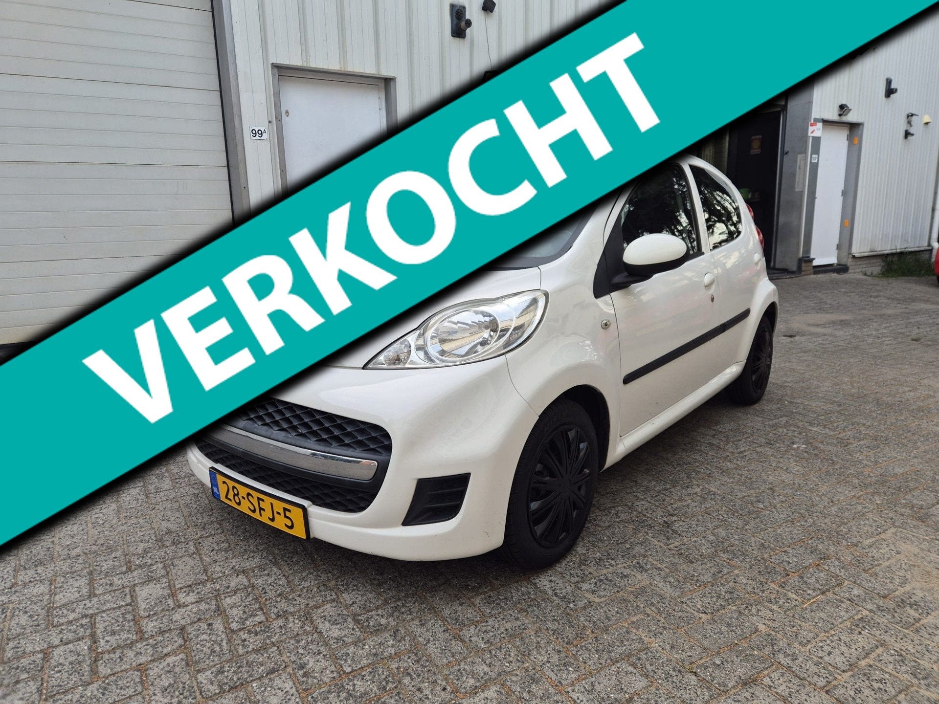 Peugeot 107 1.0-12V XS | 5DRS | Airco | NAP, Voorwielaandrijving, Euro 5, Gebruikt, 4 stoelen