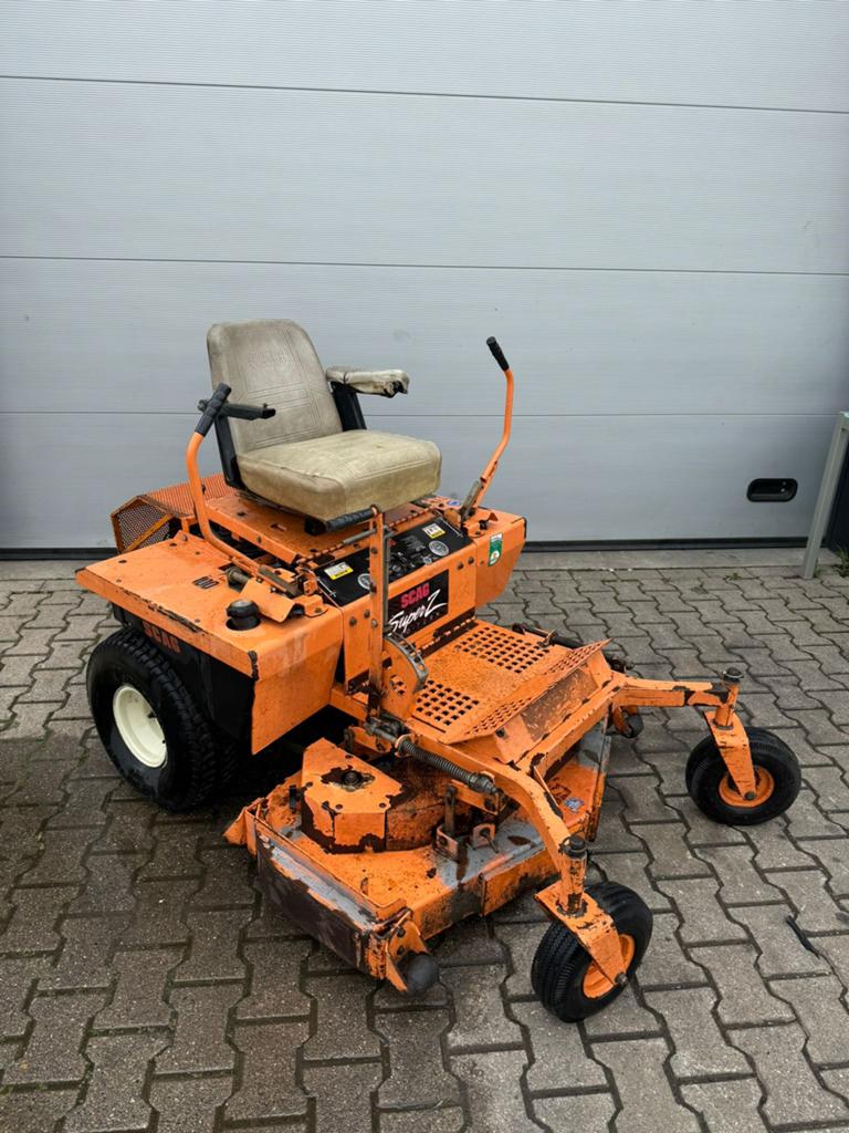 Zero turn maaier Scag briggs&stratton motor, Tuin en Terras, Zitmaaiers, Ophalen of Verzenden, Zo goed als nieuw