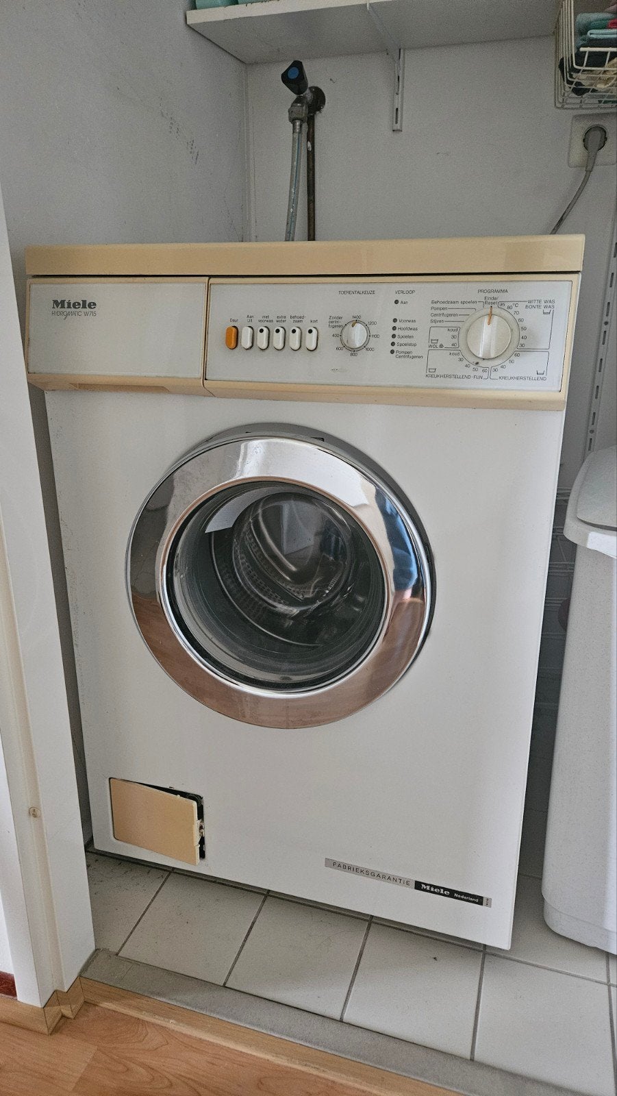 Gratis Miele wasmachine werkend, Ophalen, Gebruikt