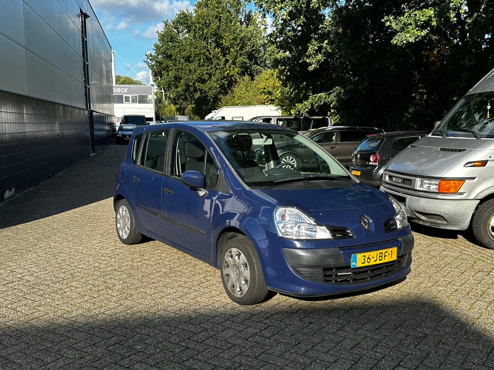 Renault Grand Modus 1.2 16V Quickshift (Zie beschrijving), 4 cilinders, Blauw, 49 €/maand, Origineel Nederlands