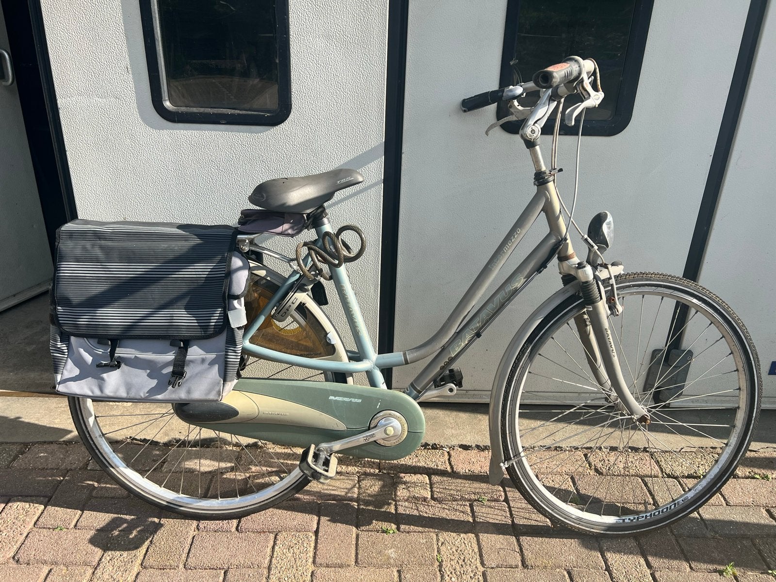Batavus Mezzo damesfiets met versnellingen en fietstassen, Gebruikt, Versnellingen, Batavus, Ophalen of Verzenden