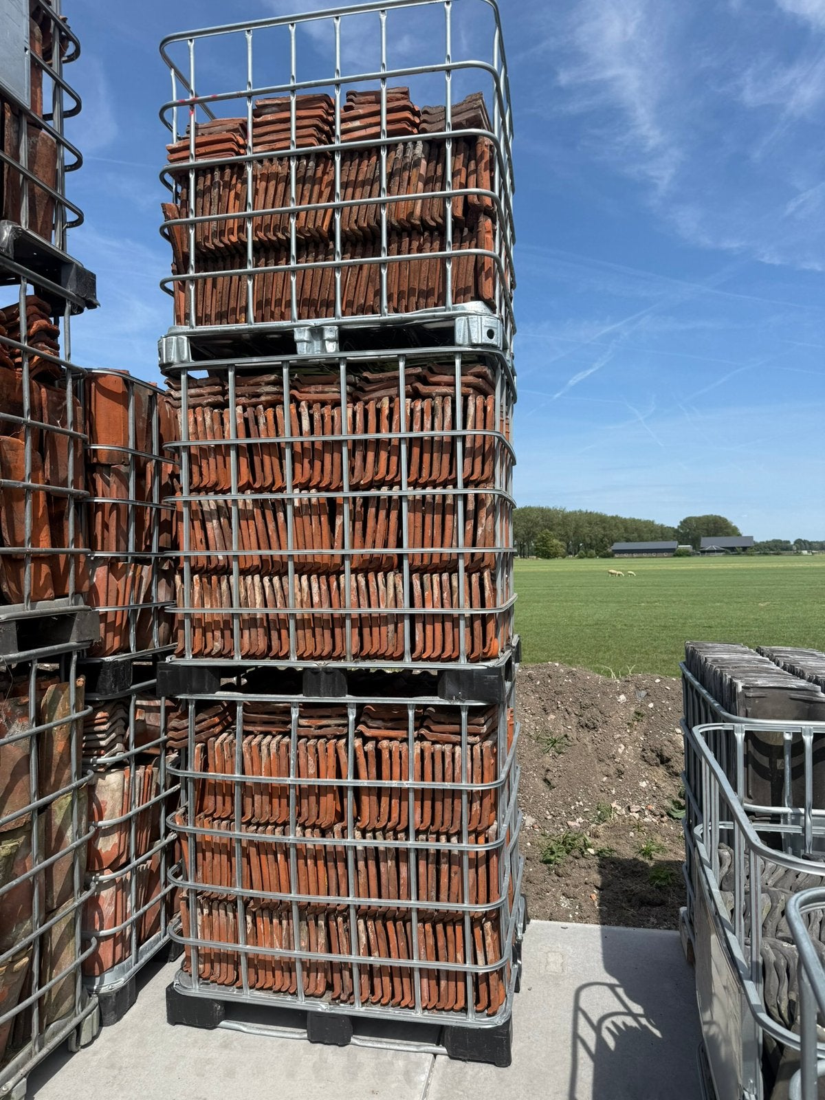 3000x rode kruispannen, Doe-het-zelf en Verbouw, Kratten en Dozen, Ophalen, Doos, A, 60 cm of meer