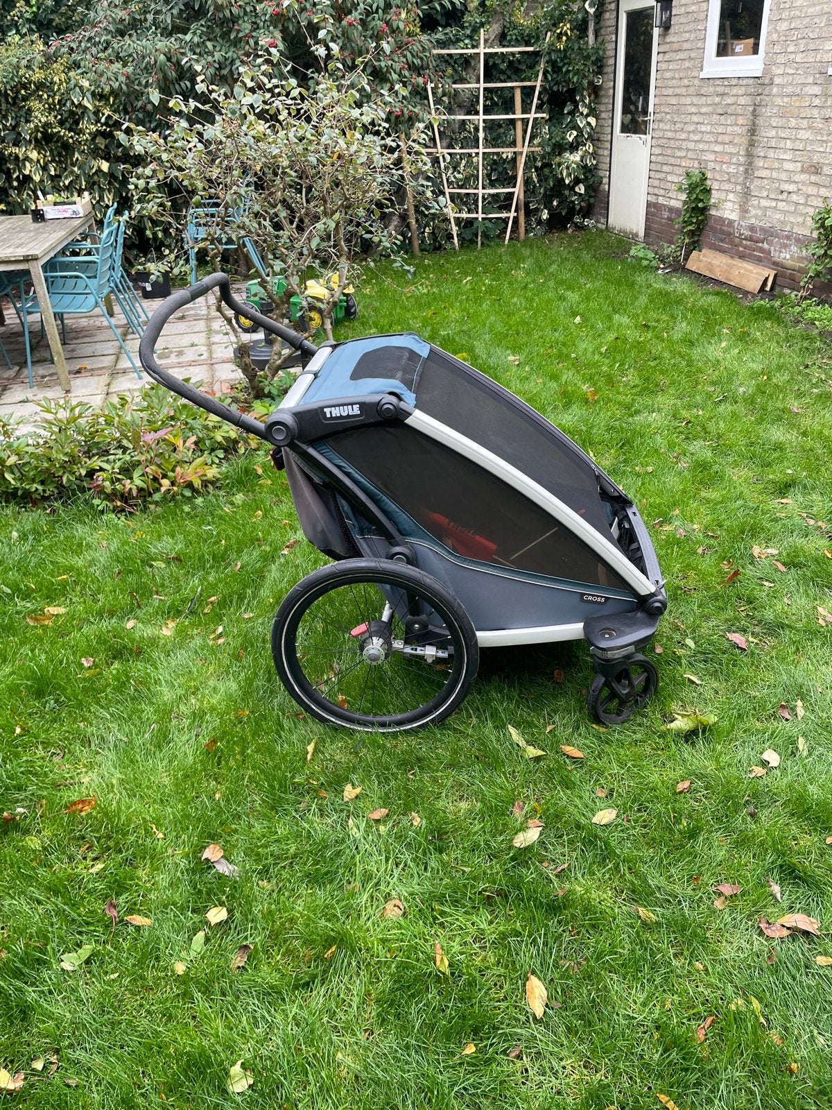 Thule Chariot Cross 2 - Fietskar en Kinderwagen, Overige merken, Duowagen, Ophalen of Verzenden, Zo goed als nieuw