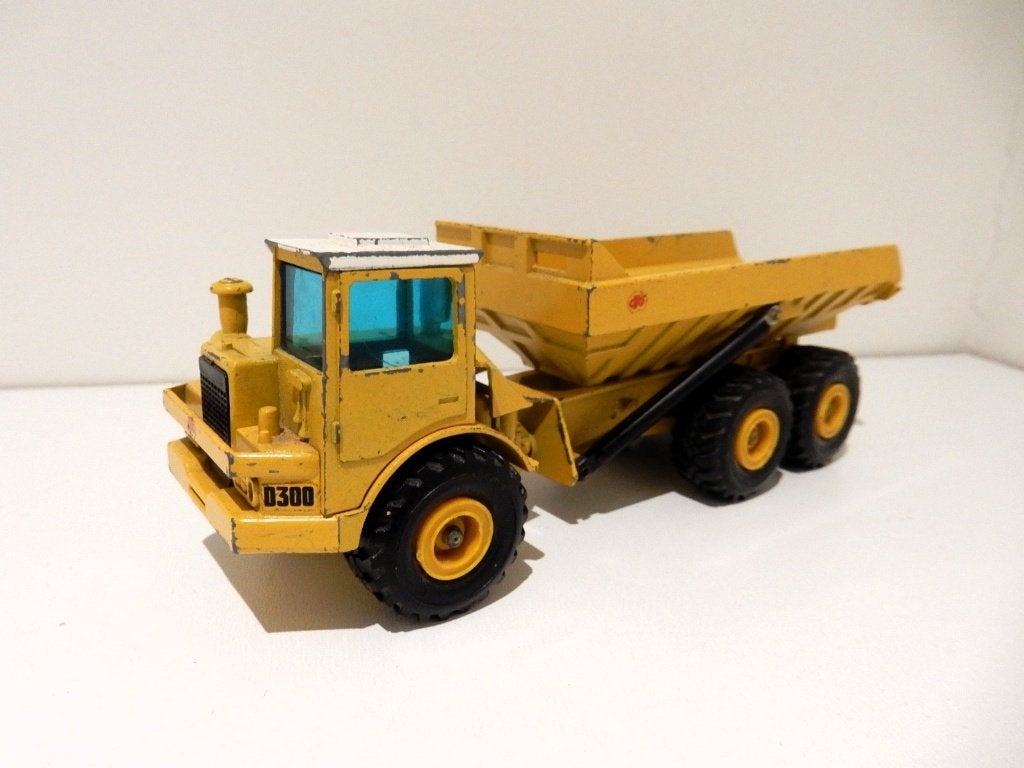 NZG DJB D300 CAT knik dumper articulated dumptruck rep., Ophalen of Verzenden, Gebruikt, Overige typen, NZG