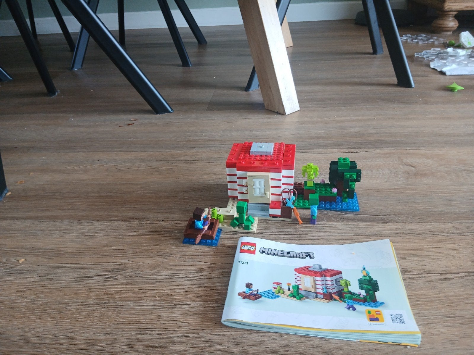 LEGO Minecraft Het Paddestoelhuis (21179) met handleiding, Ophalen of Verzenden, Zo goed als nieuw