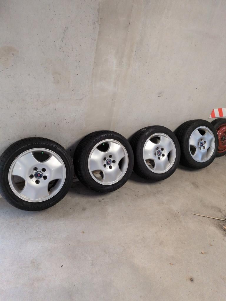 Saab velgen met goede Goodyear banden., Auto-onderdelen, Banden en Velgen, Ophalen, 16 inch, Banden en Velgen, 205 mm