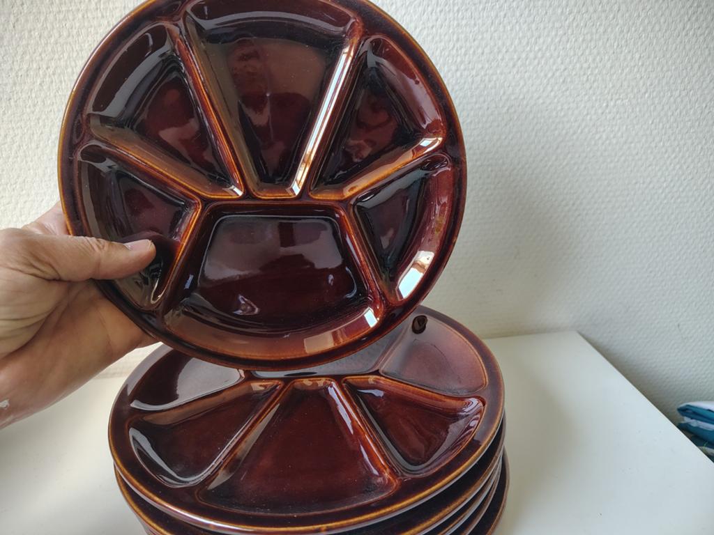 6 prachtige bruine vintage fondueborden in hele goede staat, Ophalen of Verzenden