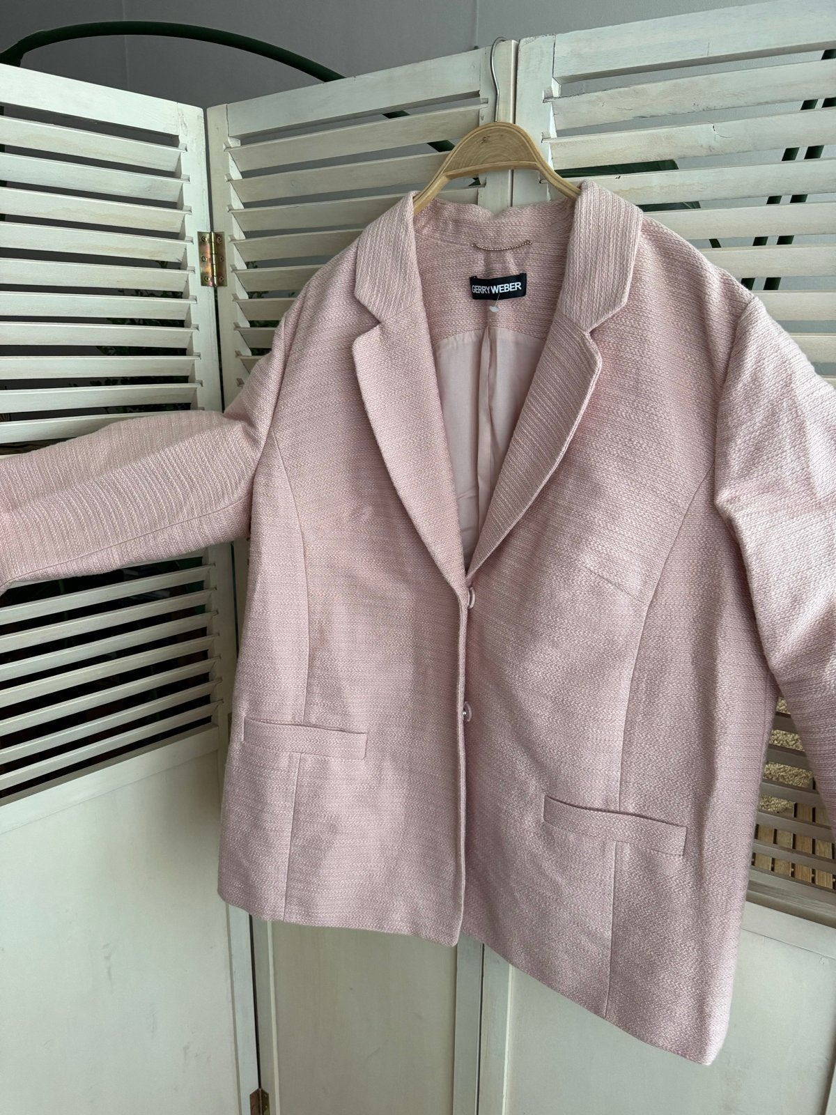 Gerry Weber Roze Jasje - Zo goed als nieuw, Maat 42/44 (L), Ophalen of Verzenden, Zo goed als nieuw, Jasje