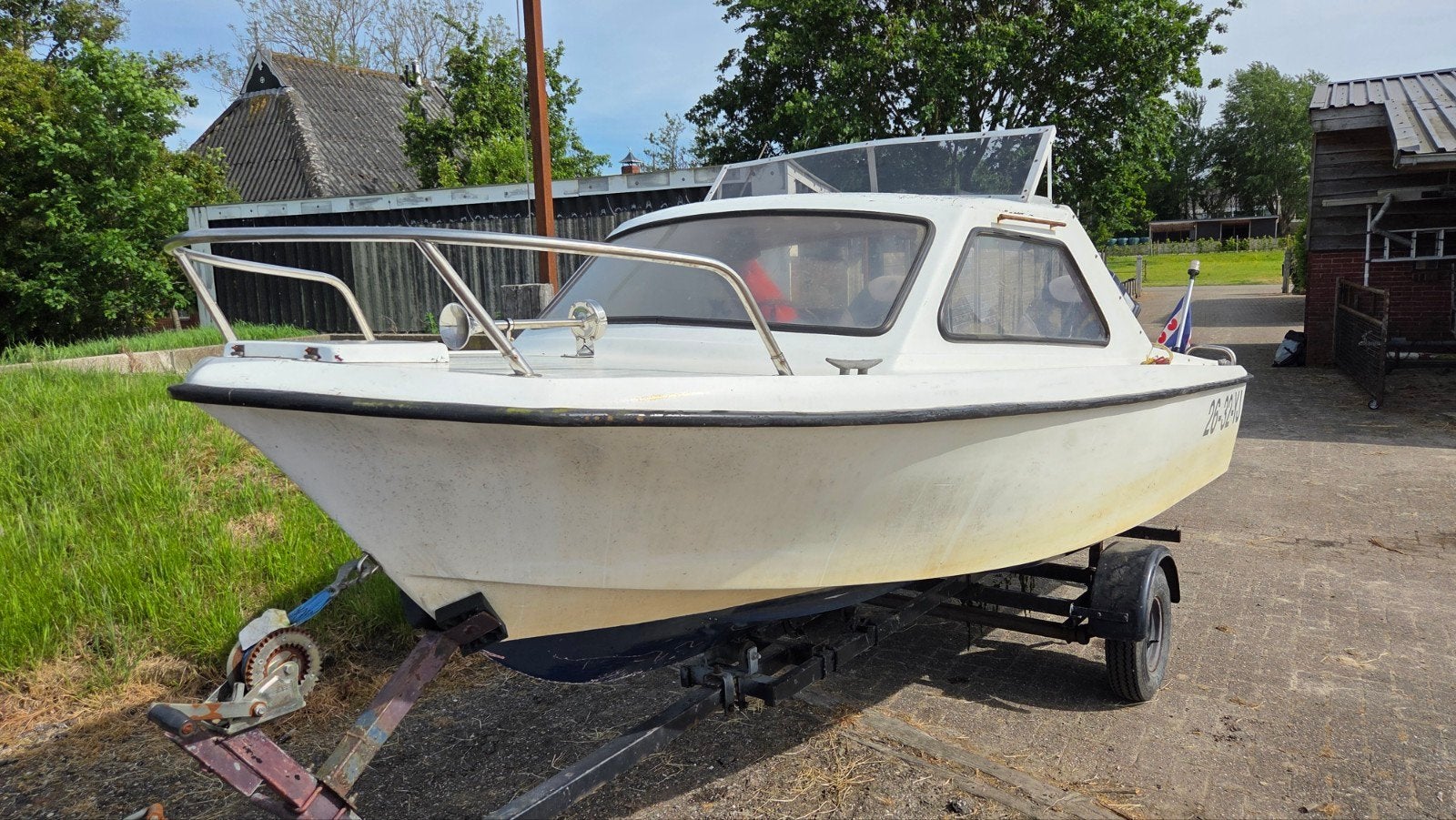 Kajuitboot met 60pk motor en trailer, Watersport en Boten, Motorboten en Motorjachten, Gebruikt, Kajuitboot, Buitenboordmotor
