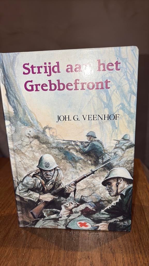 KR-10 Joh G Veenhof. Strijd aan het Grebbefront, Boeken, Kinderboeken | Jeugd | 13 jaar en ouder, Gelezen, Ophalen of Verzenden