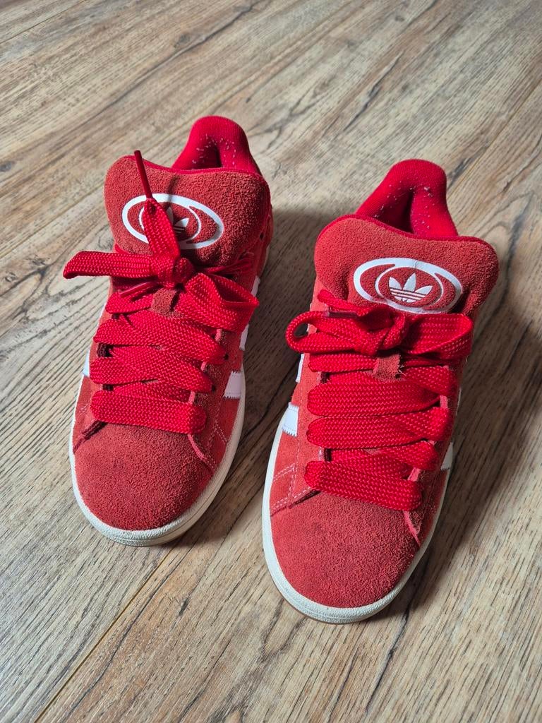 Adidas Campus sneakers rood - maat 38, Adidas, Gebruikt, Schoenen, Ophalen of Verzenden
