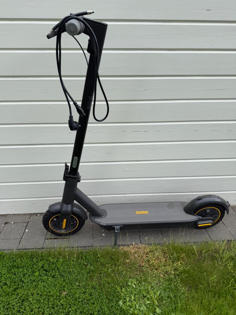 Segway G30 Max, Fietsen en Brommers, Steps, Gebruikt, Elektrische step (E-scooter), Ophalen