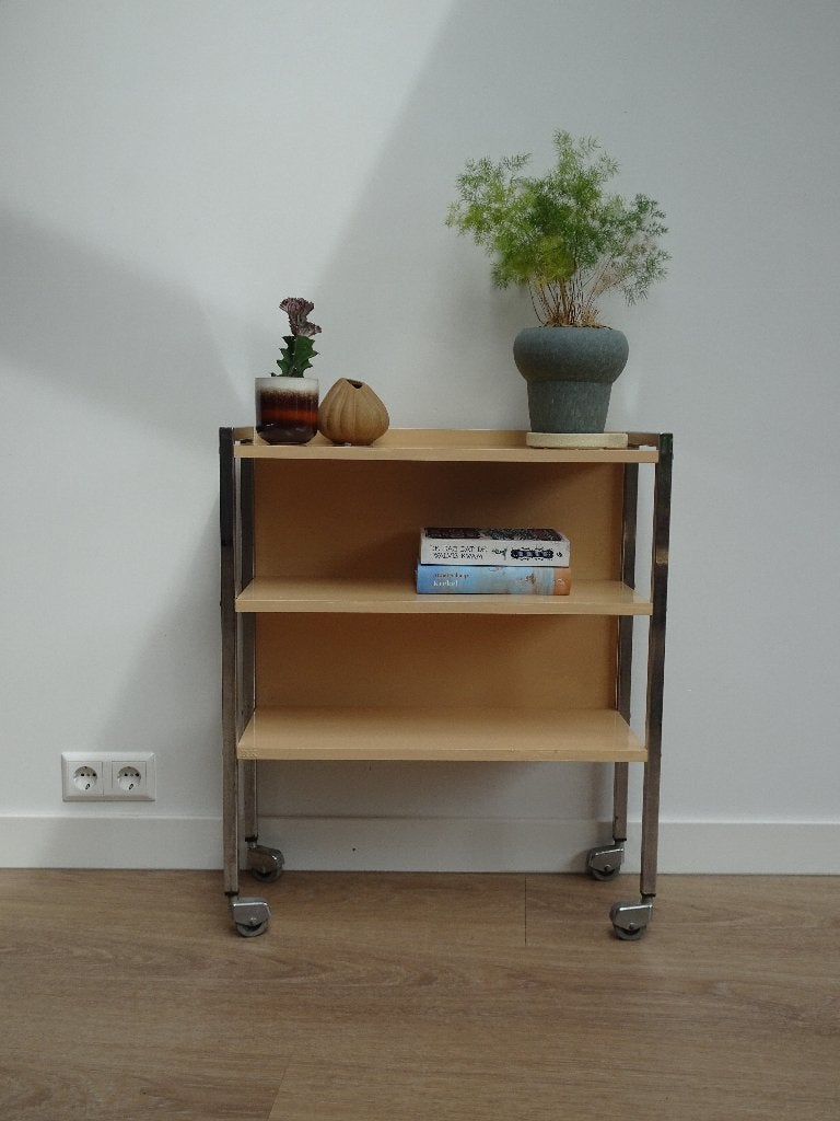 Vintage boekentrolley, trolley chroom met hout, Huis en Inrichting, Ophalen, Met plank(en), Gebruikt, 50 tot 100 cm