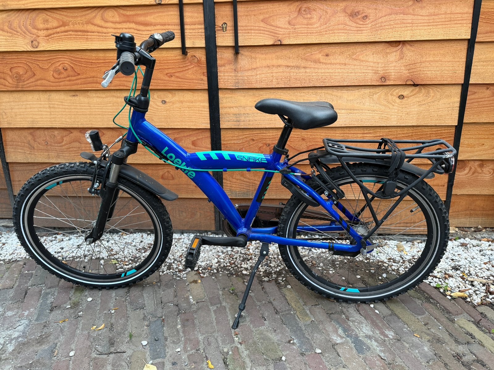 Loekie Snake 22 inch kinderfiets – blauw – nette staat, Fietsen en Brommers, Ophalen, Zo goed als nieuw, 22 inch