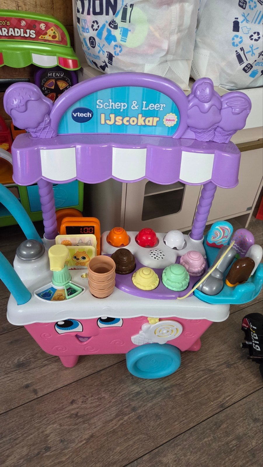 VTech Schep & Leer IJscokar, Ophalen