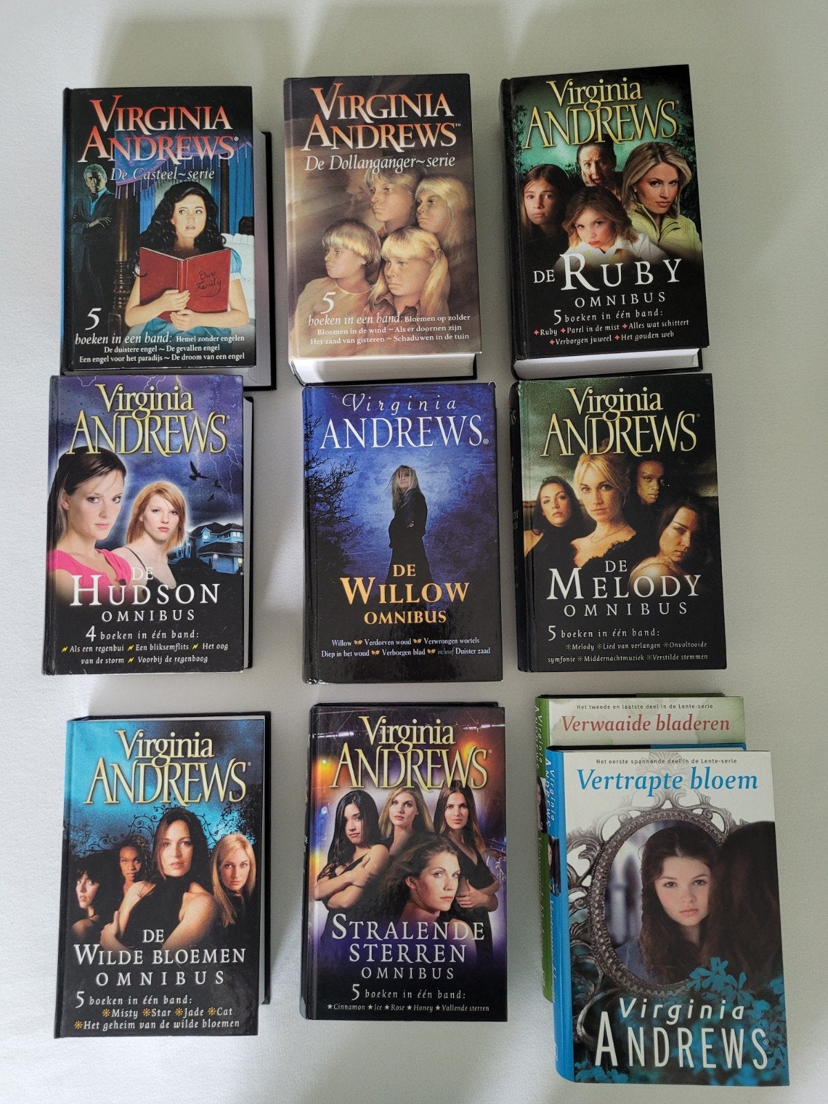 Virginia Andrews Boeken Collectie - Diverse Omnibussen, Boeken, Ophalen of Verzenden, Gelezen, Virginia Andrews, Nederland