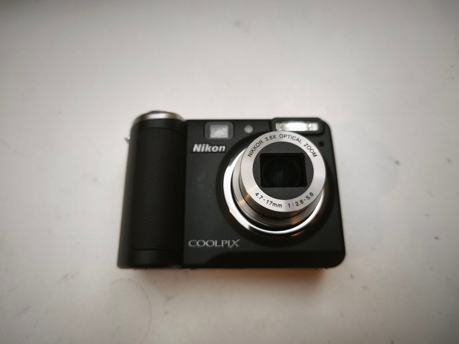 Nikon coolpix p50 digitae compactl camera, Ophalen of Verzenden, Zo goed als nieuw, Nikon