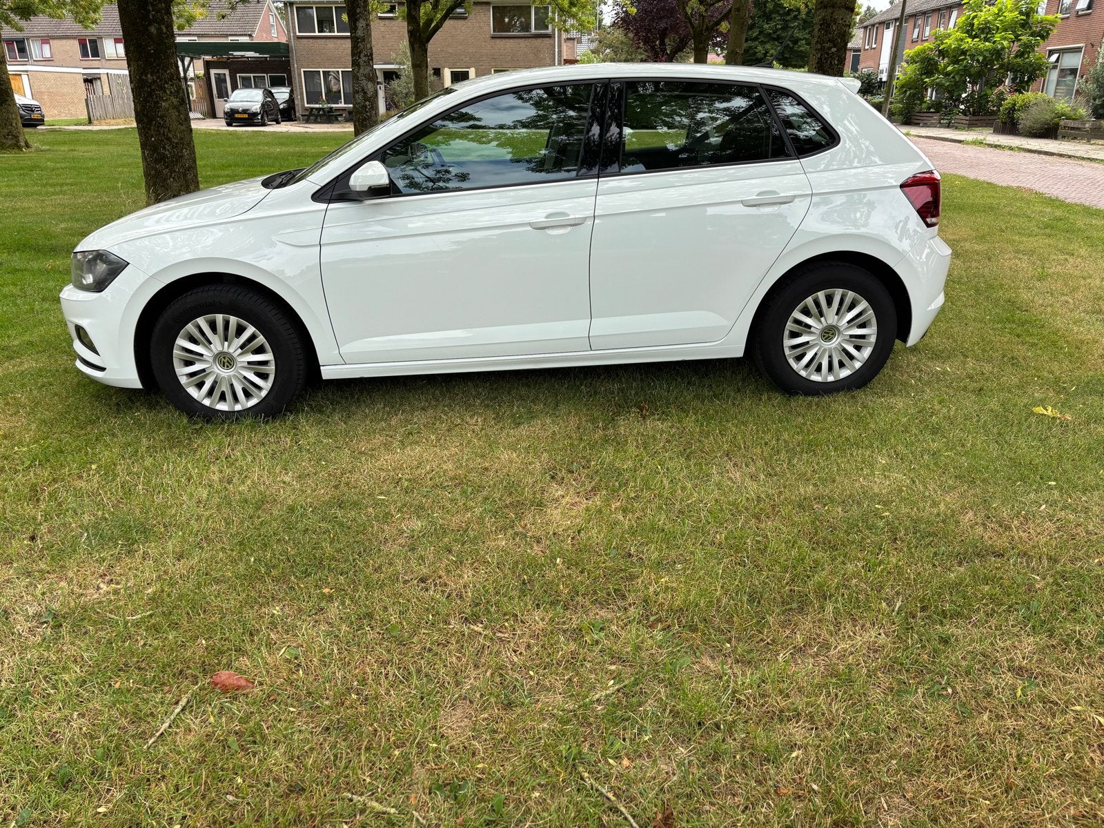 Volkswagen Polo 1.0 TSI 95pk 2020 | Wit | APK t/m 30-07-2028, Auto's, Voorwielaandrijving, 95 pk, 1055 kg, Origineel Nederlands