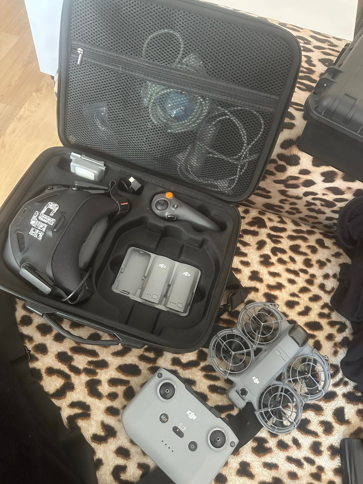 DJI neo 2 FPV Drone Combo met Goggles en Controller, Audio, Tv en Foto, Drones, 250 tot 900 gram, Gebruikt, 5 tot 10 kilometer