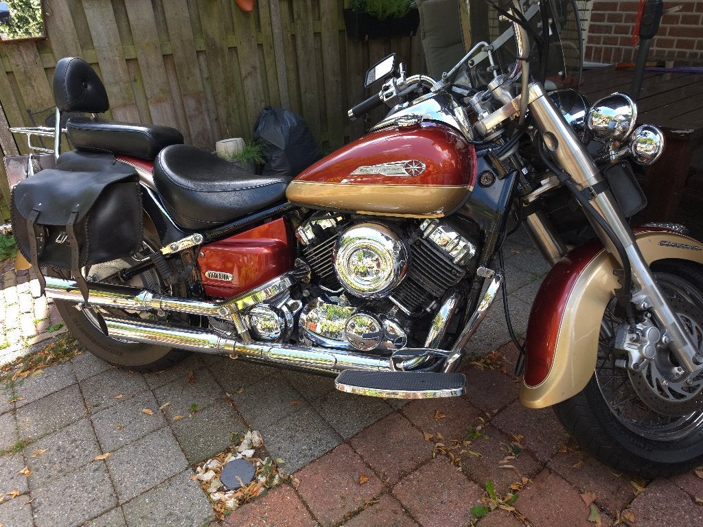 Schitterende Yamaha Dragstar 650 Classic (2-Tone), Motoren, Motoren | Yamaha, 2 cilinders, Occasion, Chopper, Particulier