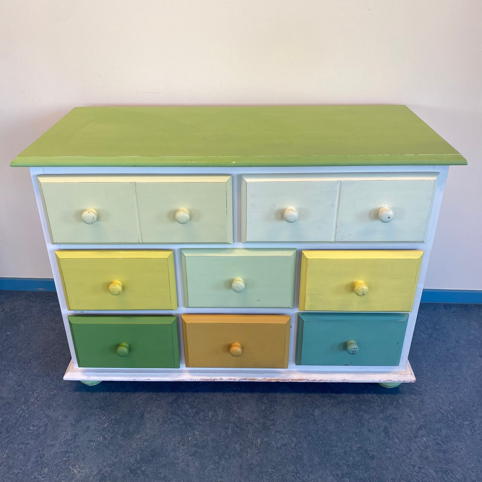 Lage commode met 9 laden, geschilderd met krijtverf, Ophalen, Gebruikt, 100 tot 150 cm, 5 laden of meer