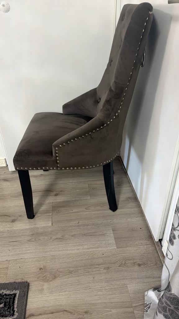 Mooie kamerstoelen, Ophalen, Zo goed als nieuw, Eén