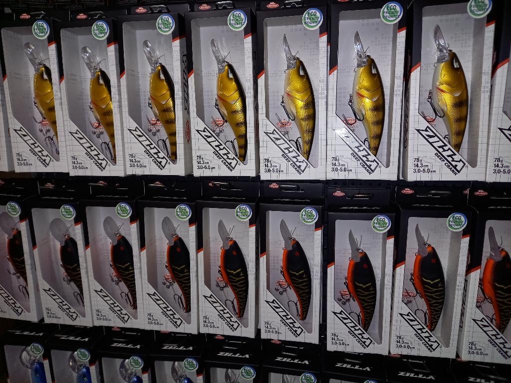 4 stuks voor €40....Berkley Zilla Deep Crank 143 (4 kleuren), Watersport en Boten, Tinstraat, Nieuw, Ophalen of Verzenden, Info@purefishing.com
